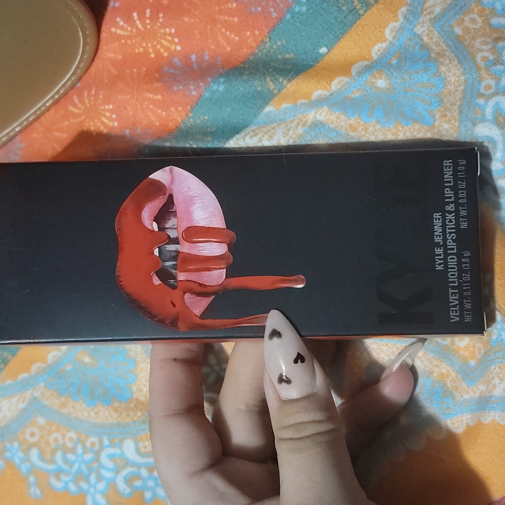 🚫🚫SOLD ON MERCARI🚫🚫Kylie Jenner Lip Kit Red Velvet